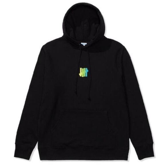 Undefeated Other - NWT Undefeated Gradient Icon Pullover Hoodie Black Made in Canada Size Medium